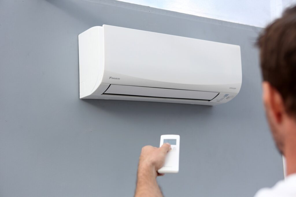 Điều hòa Daikin lỗi U4