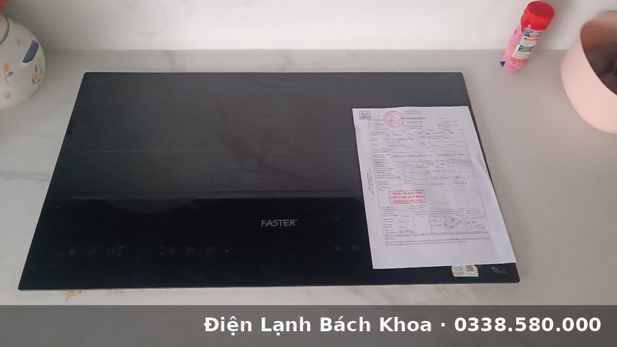 Sửa Bếp Từ Đôi & Bếp Từ Công Nghiệp Tại Hà Nội Tháo bếp từ kiểm tra cuộn dây cảm ứng và dây nối nguồn