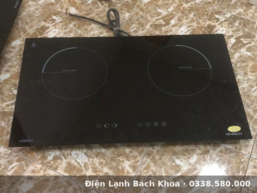 Giá Thay Bo Mạch Bếp Từ Tất Cả Các Hãng – Bảng Giá Tham Khảo Kiểm tra board hiển thị và cuộn cảm bếp từ sau khi tháo máy